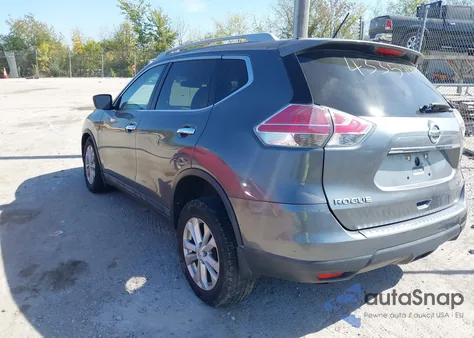 2015 Nissan Rogue Sv z USA, uszkodzony, nr VIN 5N1AT2MV4FC769231